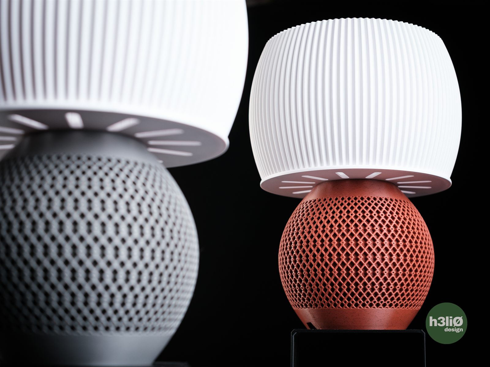 Two sculptural Gradiz table lamps by H3lio